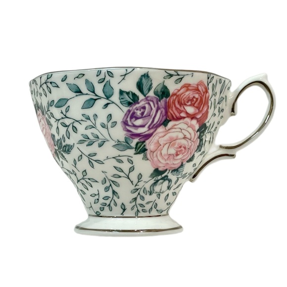 ROYAL ALBERT Rare Vintage Rose Garland Cup Bone China Made in England - Picture 5 of 14